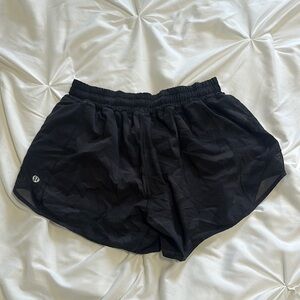 Lululemon black camo hott hot short